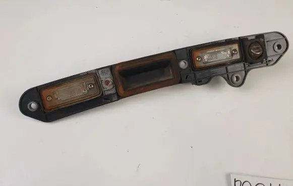 Volkswagen Jetta V Loading door exterior handle 
