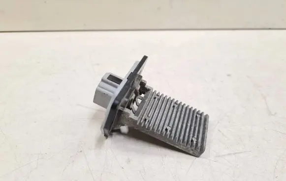 Hyundai Elantra Heater blower motor/fan resistor