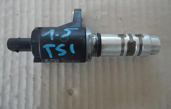 Seat Ateca Camshaft vanos timing valve 04E906455AC
