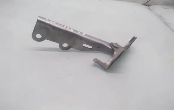 Opel Frontera B Engine bonnet/hood hinges