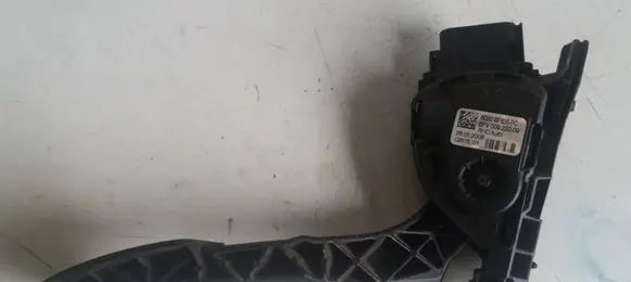 Ford Mondeo MK IV Accelerator throttle pedal 6G929F836PC 6PV00922009