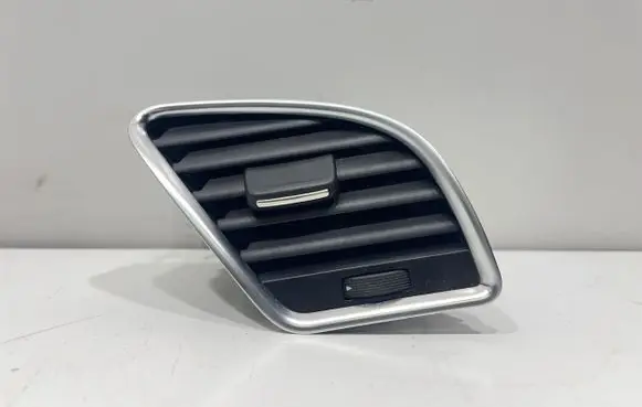 Audi A5 8T 8F Dashboard side air vent grill/cover trim 8T1820902C 0706078118