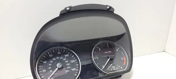 Speedometer (instrument cluster)