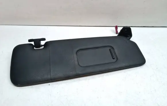 BMW 1 E82 E88 Sun visor