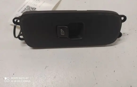 Volvo V50 Electric window control switch 30774162