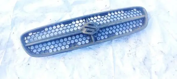 Suzuki Baleno EG Front grill 7211165G00 72111-65G00