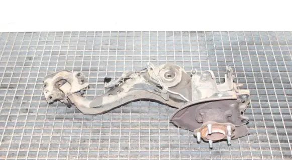 Nissan X-Trail T32 Rear wheel hub