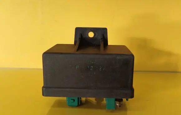 Citroen Xsara Glow plug pre-heat relay 9639912580
