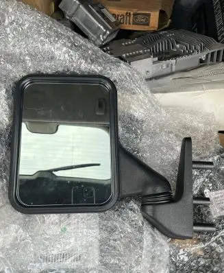 Mercedes-Benz 100 W631 Manual wing mirror A6318101816
