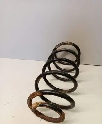 Volkswagen Golf IV Front coil spring 