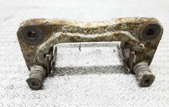 KIA Sorento Brake caliper pad carrier rear 