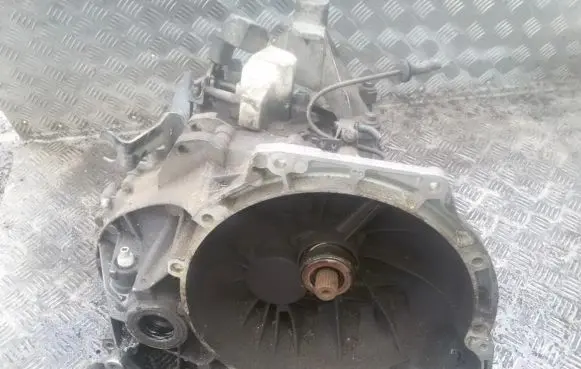 Ford Courier Manual 5 speed gearbox XS4R7F096 XS4R7002BC