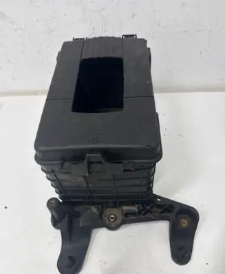 Audi A3 S3 8P Battery box tray 1K0915333