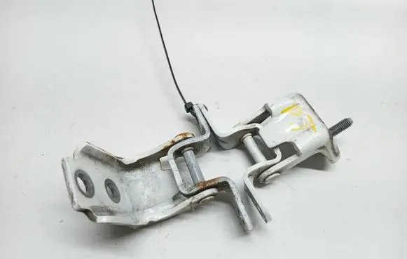 Mazda 6 Rear door lower hinge