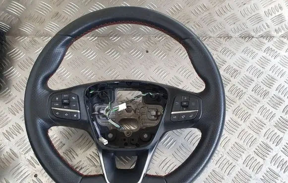 Ford Focus Steering wheel JX7J3600JB3GRX