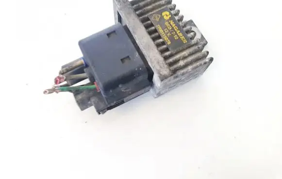 Renault Scenic I Glow plug pre-heat relay 7700115078