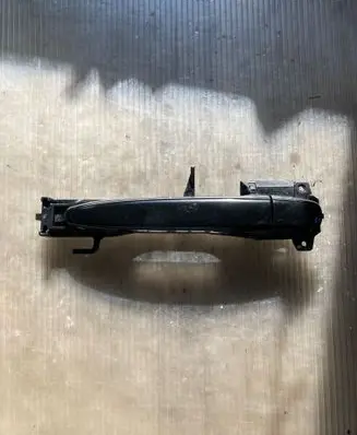 Lexus RX 300 Front door exterior handle