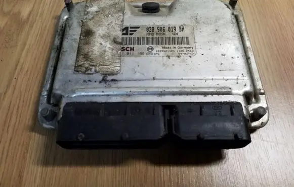 Volkswagen Sharan Engine control unit/module 038906019BH 0281011199 EDC15P5630