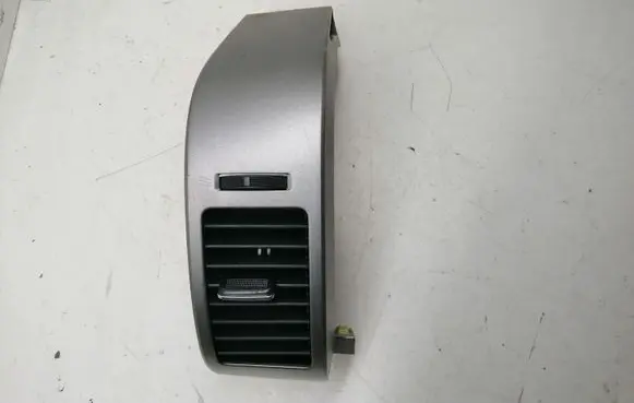 Toyota Prius (XW20) Dashboard side air vent grill/cover trim 5566047020 5566247020 5506147010