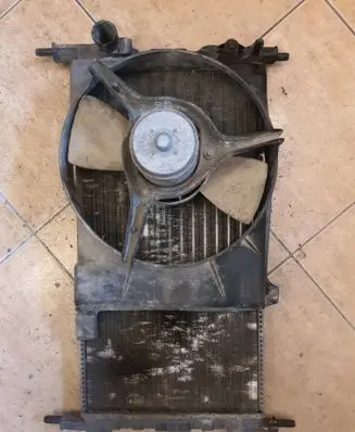 Opel Kadett E Coolant radiator 90108310 4869