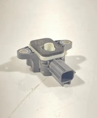 Audi A3 S3 8P Airbag deployment crash/impact sensor 8P0955557 020510 022744