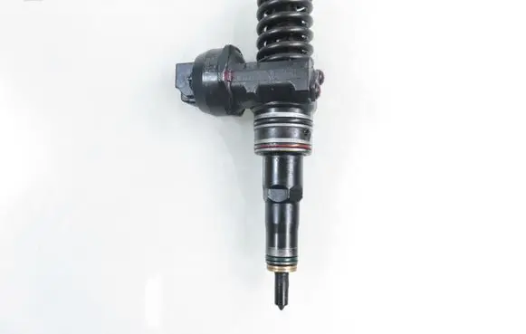 Audi A4 S4 B6 8E 8H Fuel injector 0414720214 038130073AR