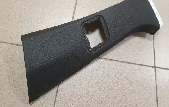 BMW X5 F15 (B) pillar trim (top) 7284707