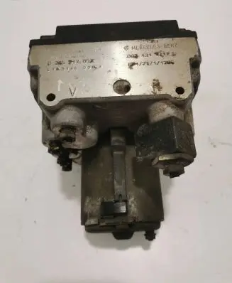 Mercedes-Benz E W210 ABS Pump 0024319712 0265217007 L1851468504
