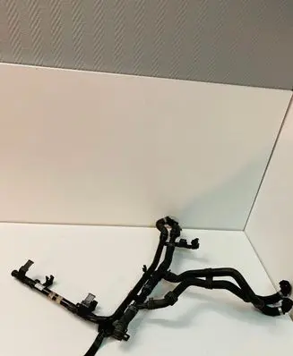 Porsche Cayenne (92A) Engine coolant pipe/hose 7P51211070E