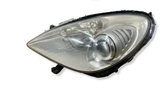 Mercedes-Benz SLK R171 Headlight/headlamp A0038206026 5DF00827905 15630500