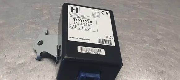 Toyota Yaris Door central lock control unit/module 897400D100