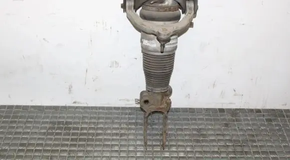 Audi Q7 4L Air suspension front shock absorber 7L8616039B