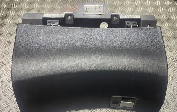 Volvo S80 Glove box 9164486