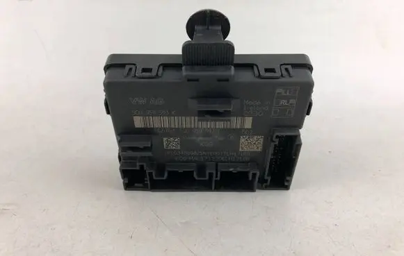 Volkswagen Golf VIII Door control unit/module 5Q0959593K