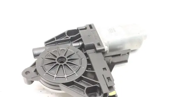 Volvo V40 Front door window regulator motor 966269103