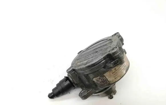 Mercedes-Benz E W211 Vacuum pump A6462300265
