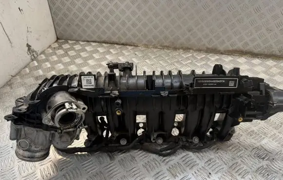 Land Rover Range Rover Velar Intake manifold G4D39424BB