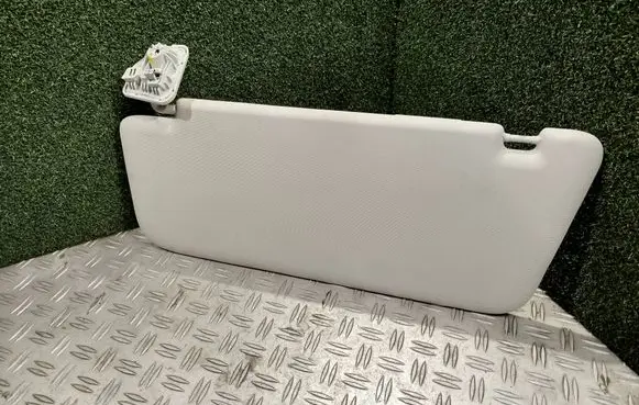 Man TGE 1gen Sun visor 7C0857552