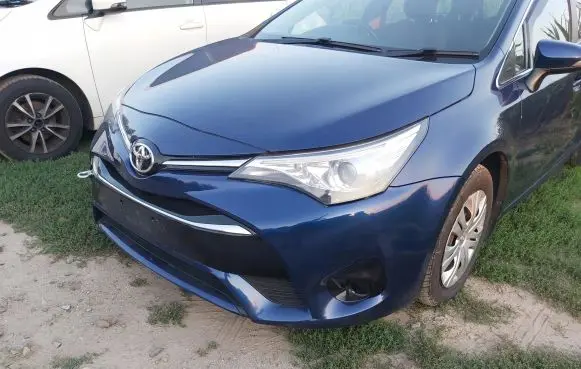 Toyota Avensis T270 Front piece kit 