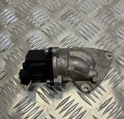 McLaren 570S Turbo system vacuum part 70490800 6300 16T265