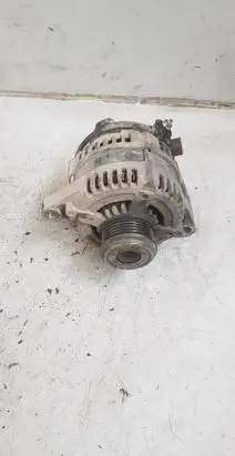 Toyota Avensis T250 Generator/alternator 1042103050