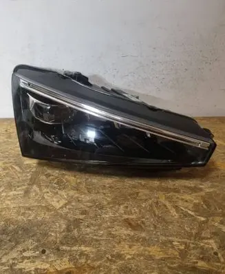 Skoda Scala Headlight/headlamp 657941016A 90176079