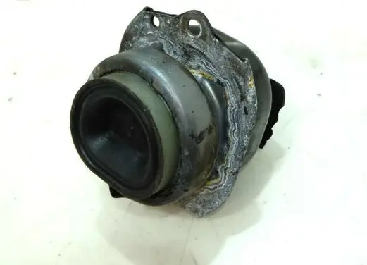 BMW X5 E70 Engine mount bracket 22116793642 6793642