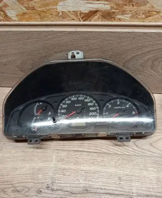 Mazda Premacy Speedometer (instrument cluster) Cb16b 9g16