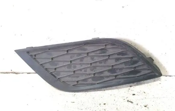 Seat Toledo IV (NH) Front bumper lower grill 6JA807367
