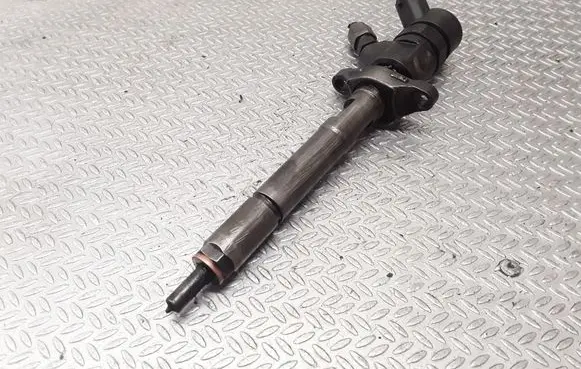 Ford Focus Fuel injector 0445110239