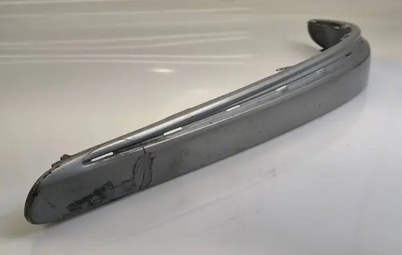 Mercedes-Benz E W211 Front bumper splitter molding A2118850512