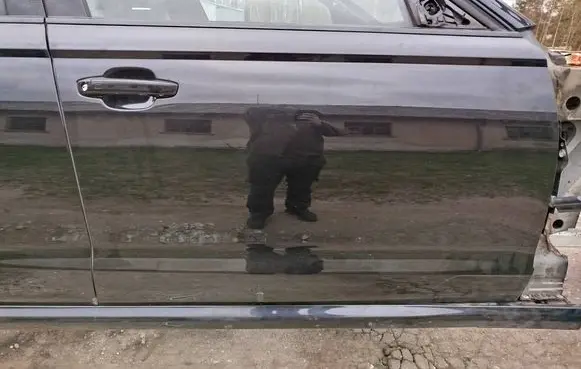 Audi A6 C7 Front door
