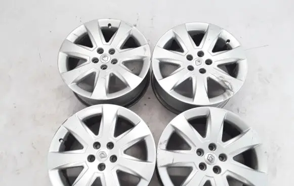 Renault Vel Satis R18 alloy rim 8200065794