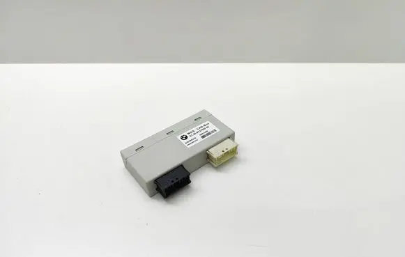 BMW 5 E60 E61 Sunroof control unit/module 9137055 913705502 61359137055